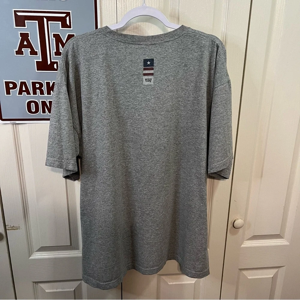 Levi’s Men’s T-shirt
